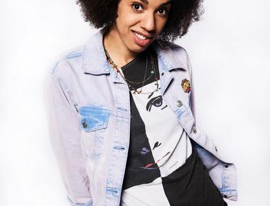 Conociendo a Pearl Mackie