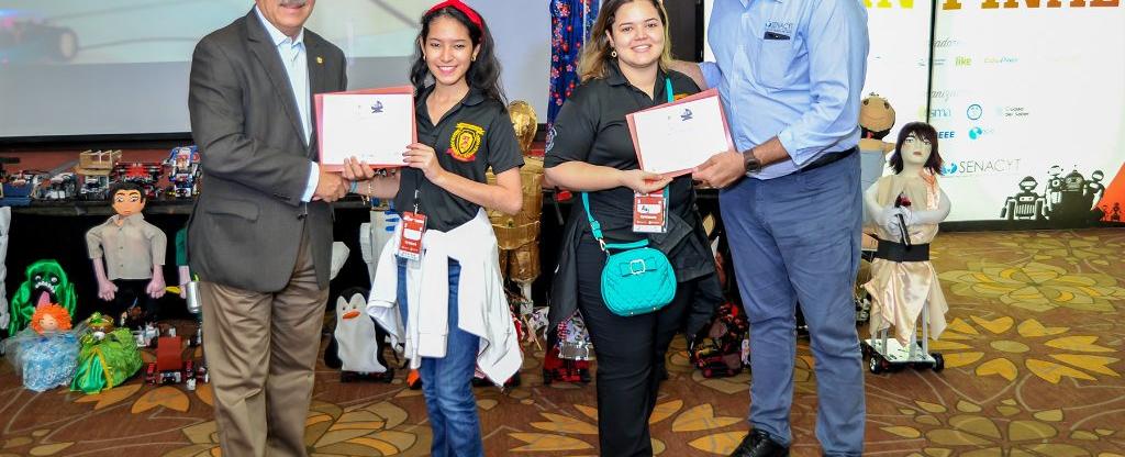Estudiantes panameños representarán al país en Competencia Internacional de Robótica en Japón